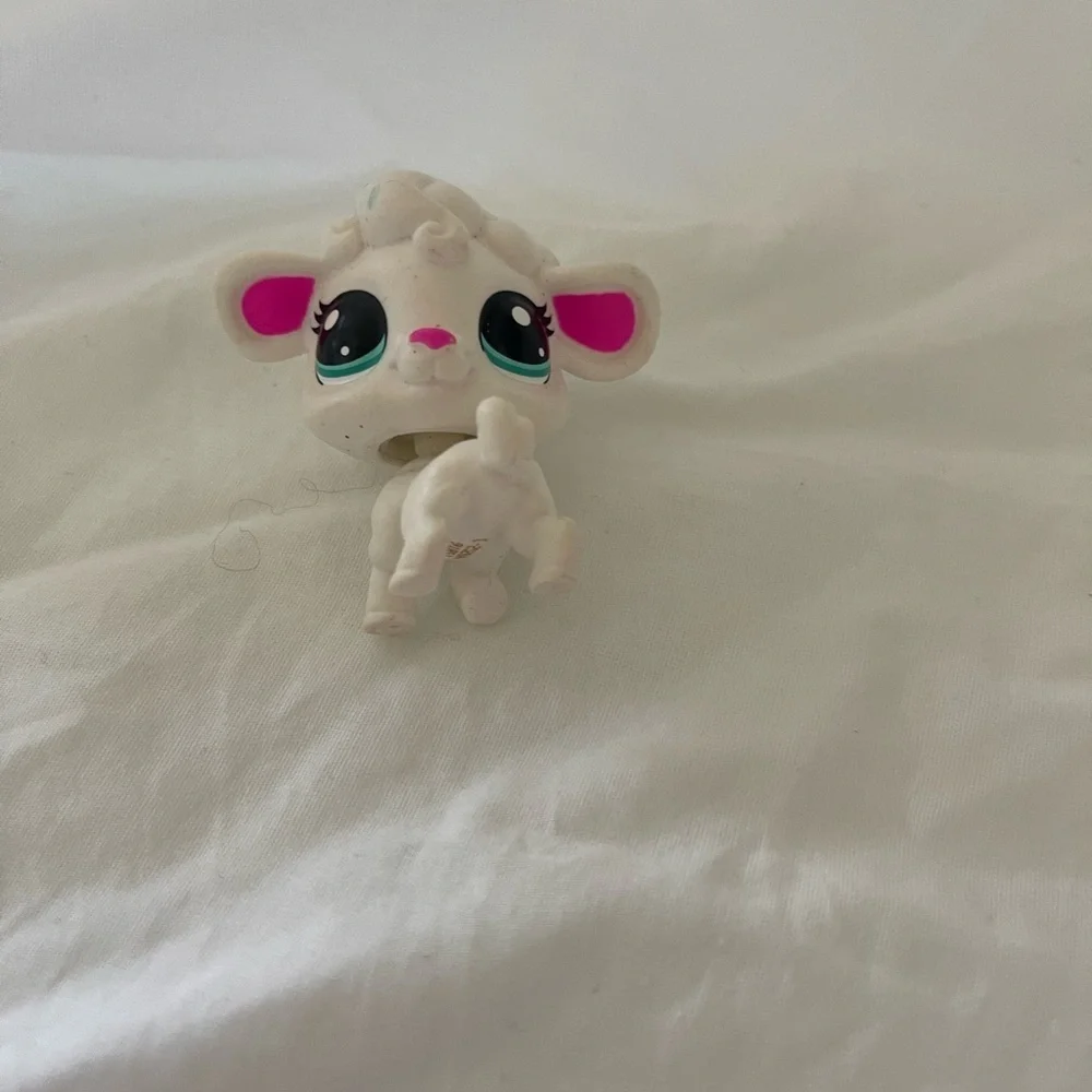 Littlest Pet Shop LPS Authentic Thirsty Pets Lamb Shee 4-165 Rare